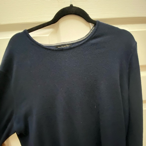 Mens Banana Republic Cashmere sweater - Picture 3 of 3